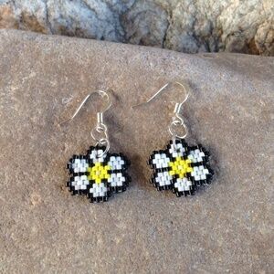 WHITE Flower Beaded Earrings, New, Handmade by Me